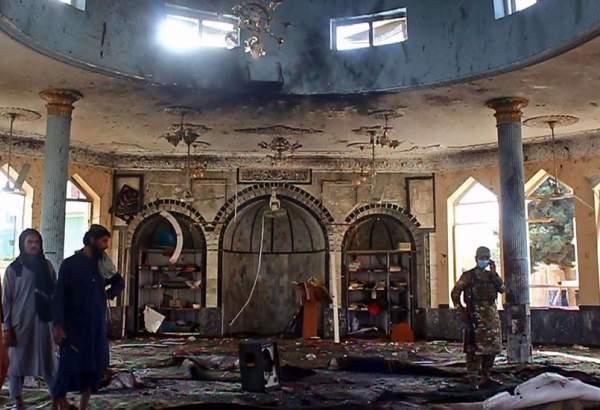 Powerful bomb blast rocks Shia mosque in Kunduz, over 50 dead