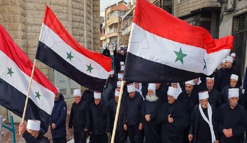 تحصن اهالی جولان سوریه در اعتراض به ساخت شهرک های صهیونیستی در این منطقه  