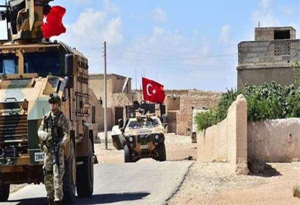 ترکی کا فوجی کاروان شام کے صوبے ادلب میں ترک نواز دہشت گردوں کی حمایت کے مقصد سے داخل