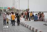 حضور مردم بندرعباس در خیابان ها بعد از زلزله شدید جنوب کشور  <img src="/images/picture_icon.png" width="13" height="13" border="0" align="top">