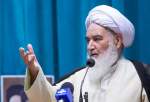 انتقاد امام جمعه کرمانشاه از حقوق های نجومی ۲۰۰ میلیونی/ آمریکا هرگز قابل اعتماد نیست