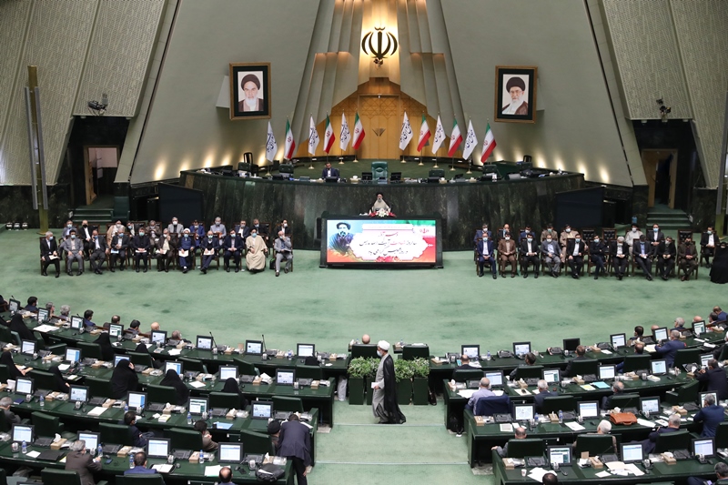 الرئيس الايراني : المسؤولية أمانة منحنا اياها الشعب
