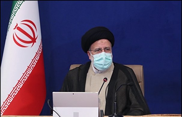 الرئيس الايراني: التزام التوصيات الصحية ضروري لتجنب موجة كورونا الجديدة