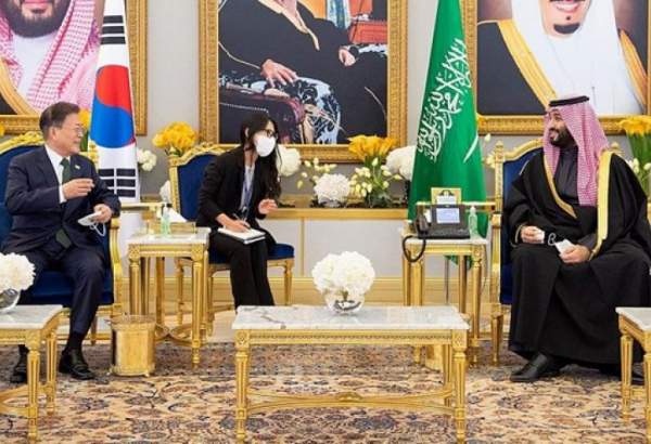 جنوبی کوریا کے صدر اور سعودی عرب کے ولی عہد کے درمیان ریاض میں فوجی تعاون پر بات چیت ہوئی۔