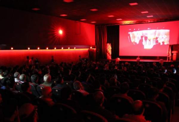 اکران نیم بهای فیلم در سینماهای کردستان به مناسبت روز مادر