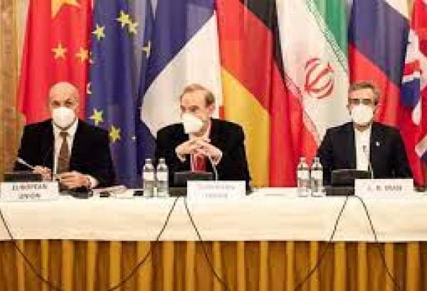 ایران اور چار جمع ایک گروپ کے اعلی مذاکرات کاروں کی ویانا میں ایک دوسرے سے پھر ملاقات
