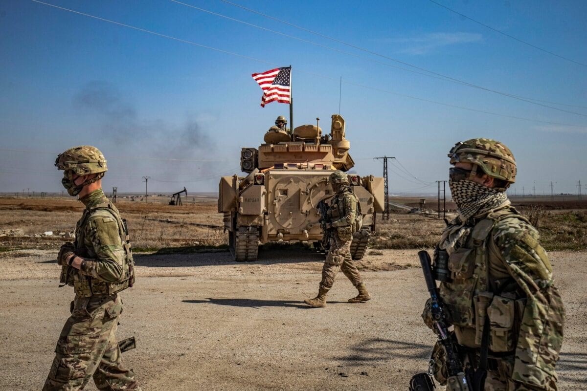 إصابة عدد من جنود النخبة في الجيش الأميركي في إنزال جوي بريف إدلب