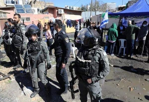 ادامه درگیری ها بین فلسطینیان و اشغالگران صهیونیست در محله شیخ جراح
