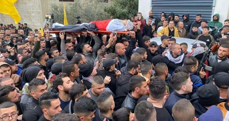 جماهير فلسطينية تشيع جثمان الشهيد "أبو صلاح" في اليامون (جنين)