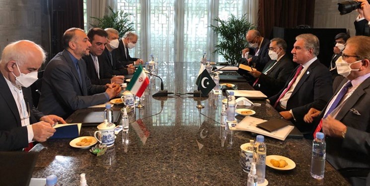محادثات ايرانية - باكستانية على هامش اجتماع الجوار الافغاني