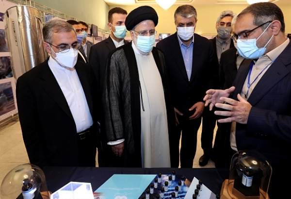 President Raeisi visits exhibition of nuclear achievements (photo)  <img src="/images/picture_icon.png" width="13" height="13" border="0" align="top">