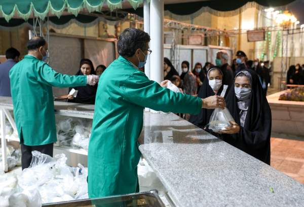 Imam Reza shrine serves 1.5 million Iftar meals during Ramadan