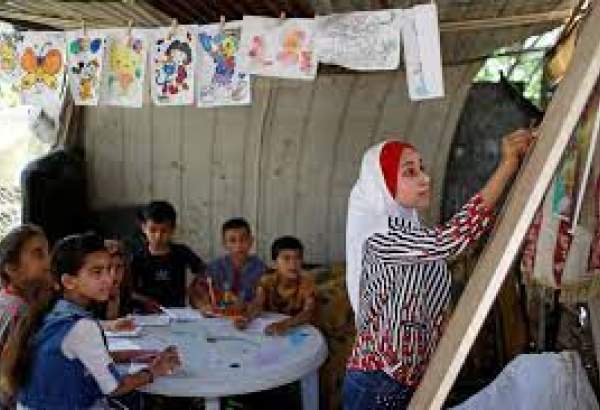 A pencil to draw Palestinian children