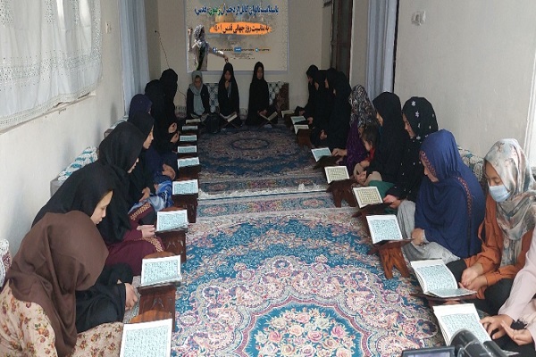 تقدیر بانوان کابل از دختران زیتون به مناسبت گرامیداشت روز جهانی قدس