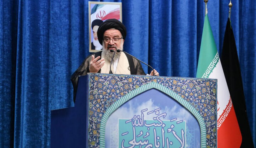 آية الله خاتمي :  ايران هي التي أغاثت دول المنطقة في الصعاب وليس أميركا