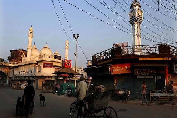 حکم دادگاه به محدود شدن تعداد نمازگزاران در مسجد تاریخی هند