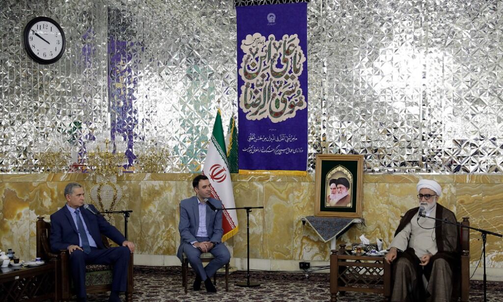 موافقت عراق با تسهیل شرایط سفر مردم مشهد به اعتاب مقدسه