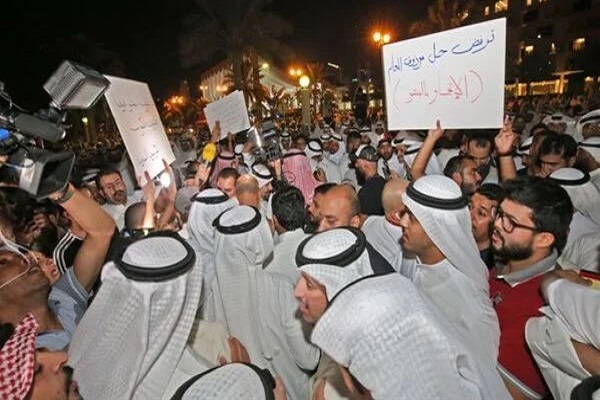 اخراج اتباع خارجی شرکت کننده در راهپیمایی «یاری پیامبر (ص)» از کویت