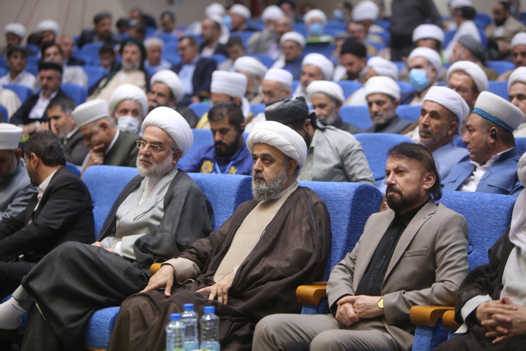 المؤتمر الاقليمي الاول للوحدة الاسلامية بمدینة سنندج (محافظة كردستان)(3)  