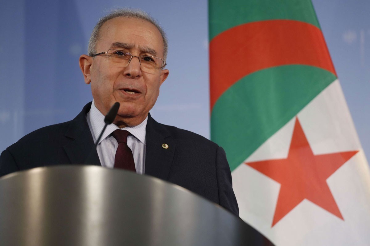 الخارجية الجزائرية : سنطرح مجدداً مشاركة سوريا في القمة العربية