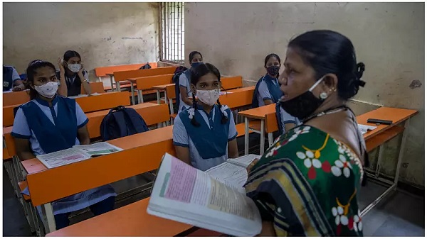 شکایت از یک مدرسه هندی به اتهام تبلیغ اسلام