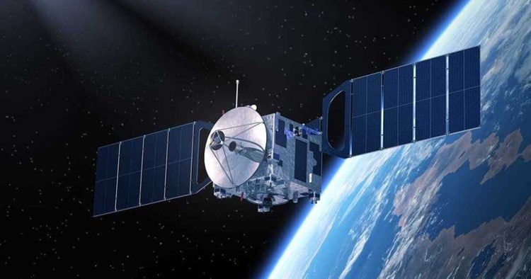 روسيا تطلق قمر "خيّام" الإيراني الصناعي إلى الفضاء