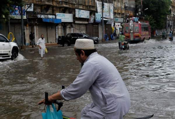 Des inondations soudaines tuent 550 personnes au Pakistan lors des pluies les plus fortes depuis des décennies