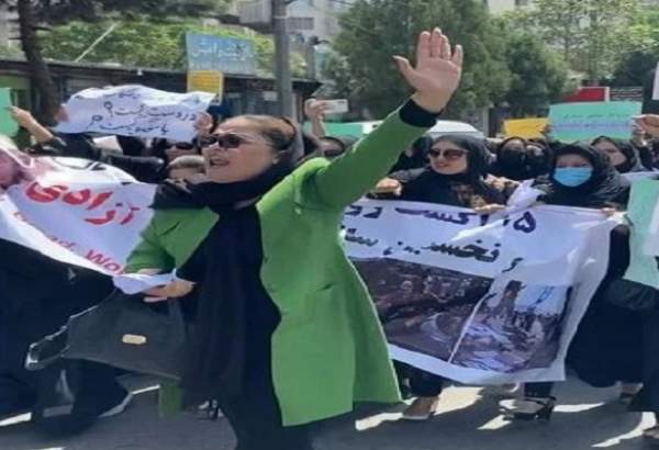 تظاهرات زنان افغانستان برای لغو محدودیت های خود در این کشور