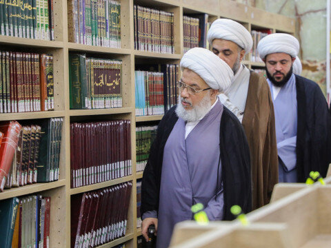 افتتاح بزرگترین کتابخانه علمی عراق توسط نماینده آیت‌الله‌ سیستانی