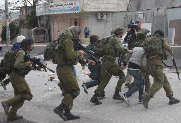 نیروهای اشغالگر چهار نوجوان فلسطینی را بازداشت کردند