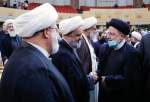 تقرير مصور ...الرئيس الايراني يلتقي مع علماء و شخصيات اسلامية  