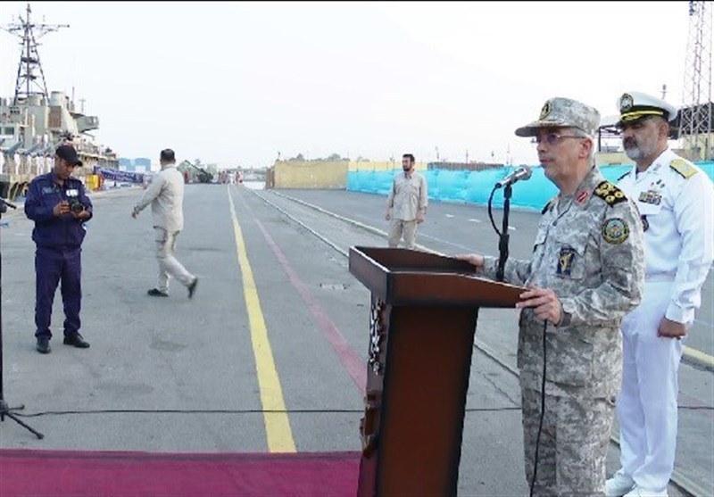 باقری : تعزيزات عسكرية جديدة الى القوة البحرية للجيش في بندر عباس