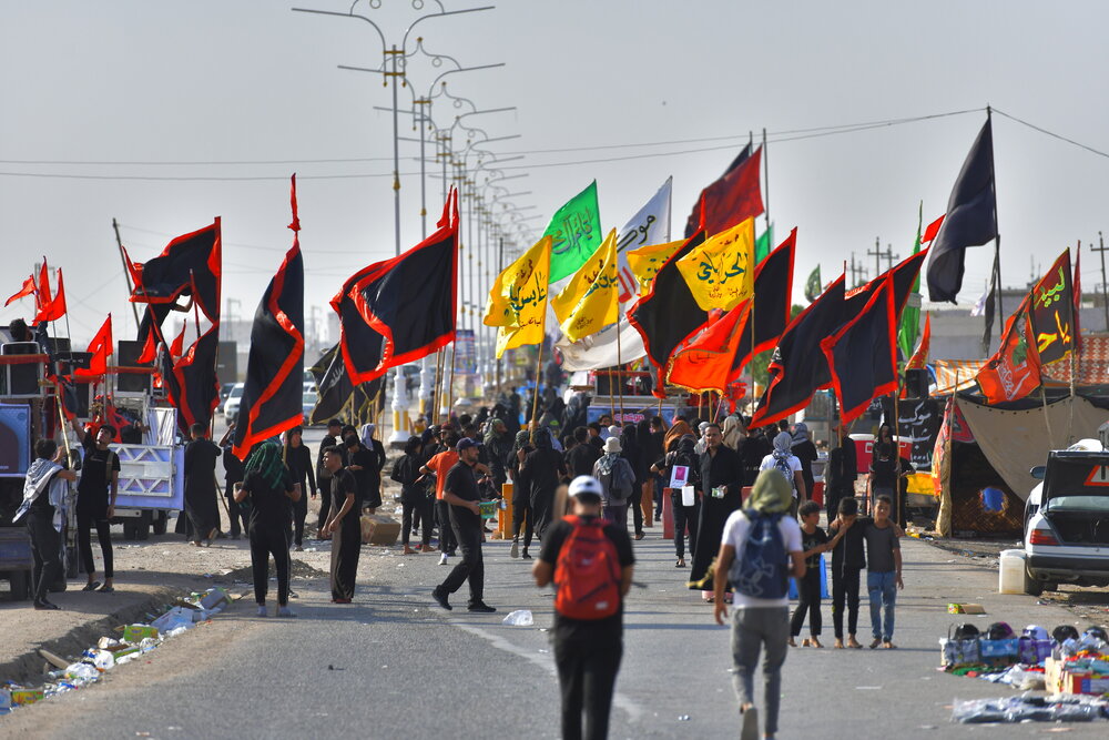 Pilgrims walks all way to holy city of Karbala (photo)  <img src="/images/picture_icon.png" width="13" height="13" border="0" align="top">