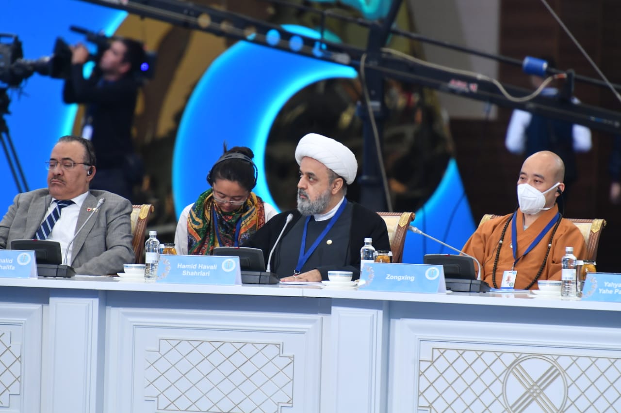 انطلاق مؤتمر قادة الأديان في كازاخستان  