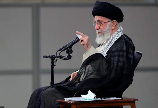 Leader stresses progress of Islamic Republic invalidates logic of West