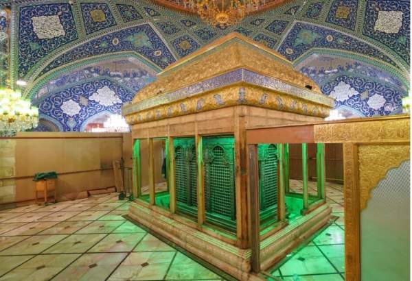 Le nouveau zarih construit pour le sanctuaire de Hazrat Ruqayyah (AS)  