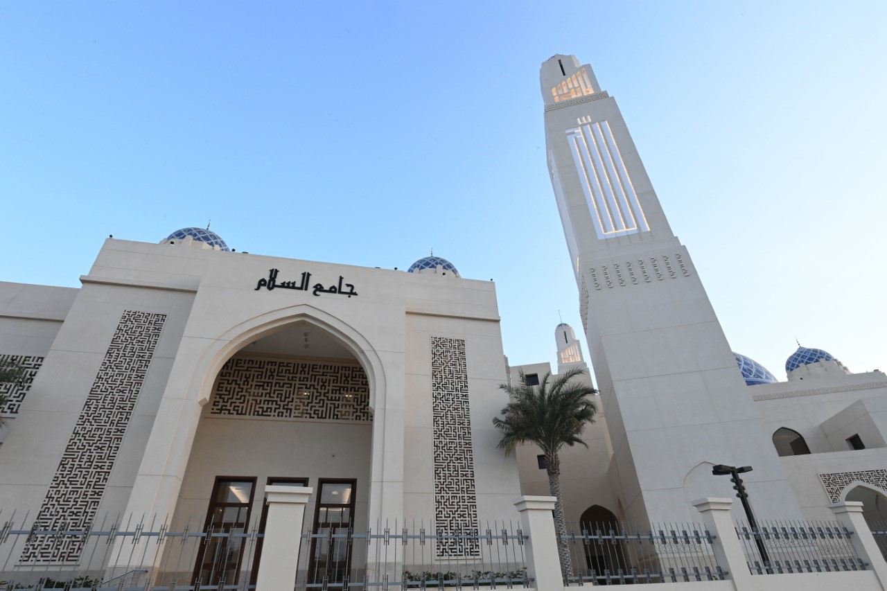 Iranian representatives attend inauguration of Al-Salam Mosque in Muscat (photo)  <img src="/images/picture_icon.png" width="13" height="13" border="0" align="top">