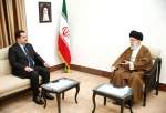 Leader stresses Iran, Iraq security affecting both countries