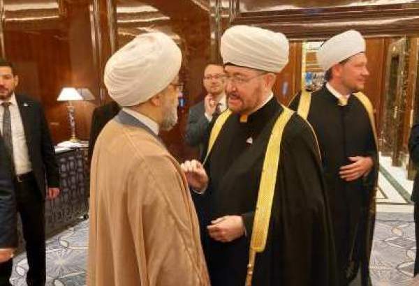 حجة الاسلام شهرياري يلتقي رئيس الادارة الدينية للمسلمين الروس