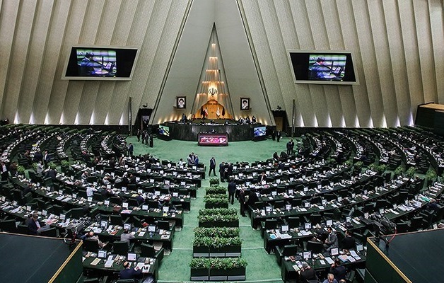 مجلس الشورى الاسلامي الايراني يبحث في زيادة اعضائه من 290 الى 330 نائبا