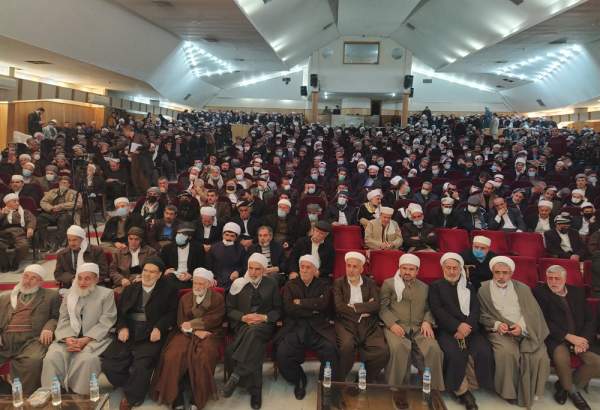 علماء السنة الايرانيون يدينون اساءة المجلة الفرنسية للاسلام والمرجعية الدينية