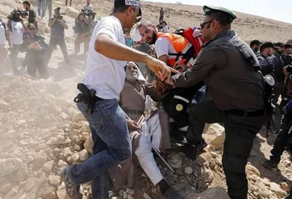 Palestinians protest against Tel Aviv decision to demolish Bedouin village in West Bank