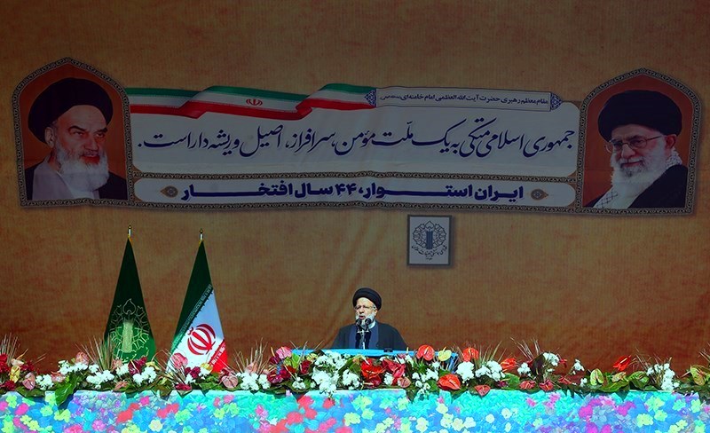 اية الله رئيسي : الحضور الملحمي للشعب الايراني في مسيرات اليوم هو أبلغ رد على مؤامرات الأعداء