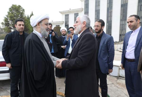 سیکرٹری جنرل مجمع تقریب مذاهب اسلامی کی گلستان کے گورنر سے ملاقات  