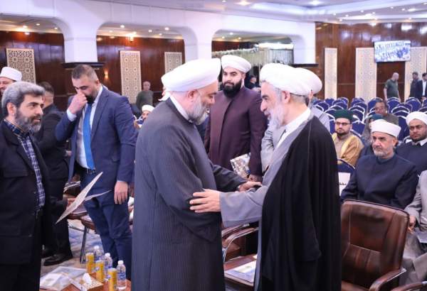 بغداد میں اسلامی اتحاد کانفرنس کے حاشیے اور کتابوں کی نمائش  