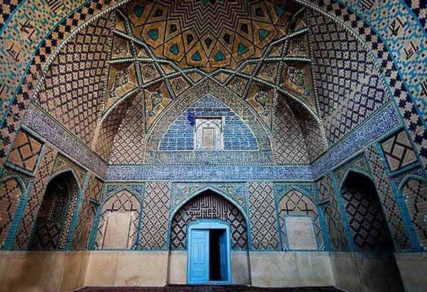 نشست تخصصی تبيین،  بررسی و نقد كتاب «حجره های سنتی مساجد كردستان»