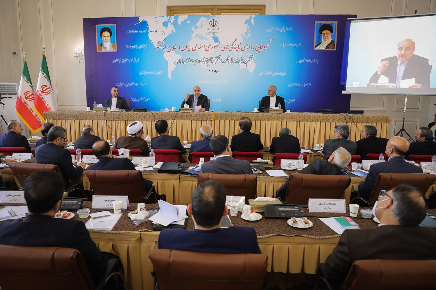رئيس مجلس الشورى الاسلامي : قوة الجمهورية الإسلامية الايرانية تكمن في شعبها