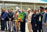 استقبال کارگزاران بخش ایرانی و عراقی پایانه مرز بین المللی باشماق از پرچم حرم امام رضا(ع)  