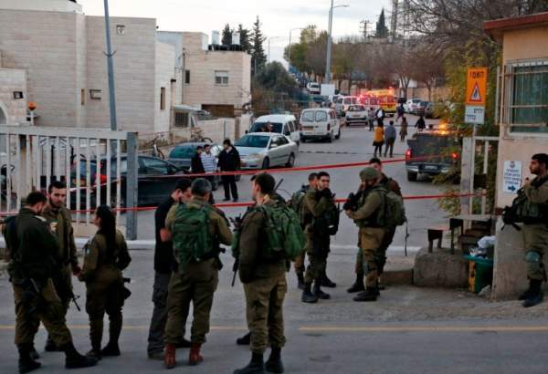 Israeli forces kill Palestinian man at al-Quds checkpoint