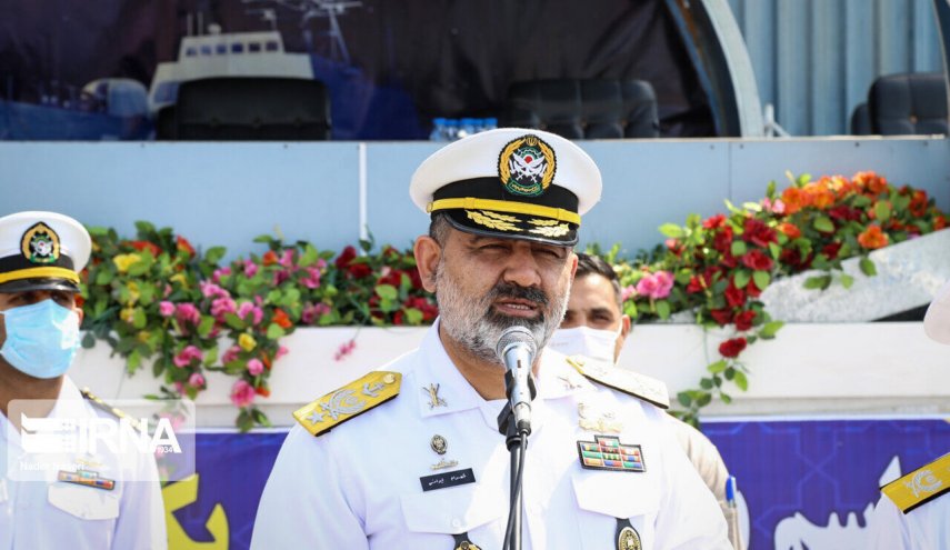 الادميرال ايراني يكشف عن إنجازات جديدة لبحرية الجیش الايراني